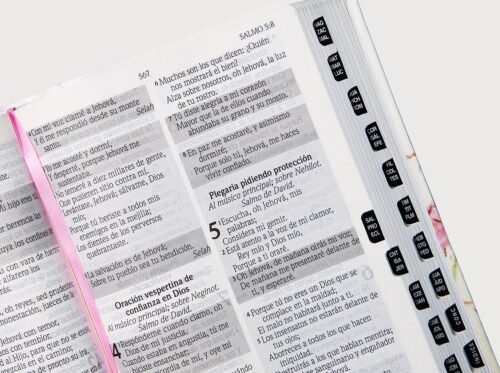 Biblia de Promesas RVR 1960 Letra Gigante Piel Floral con Índice